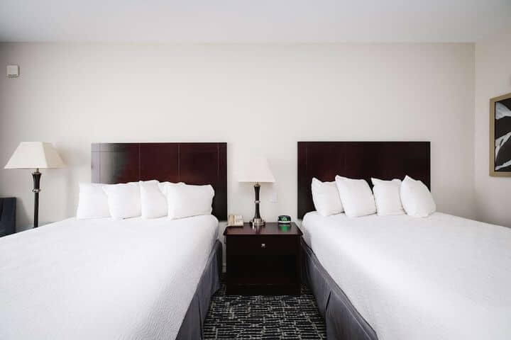 Room 3 of 25
