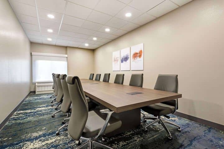Meeting facility